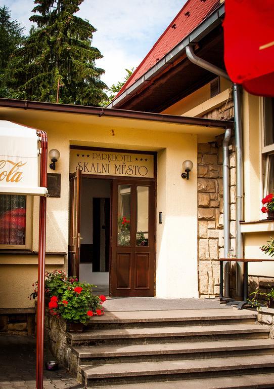 Parkhotel Skalni Mesto Jičín Εξωτερικό φωτογραφία
